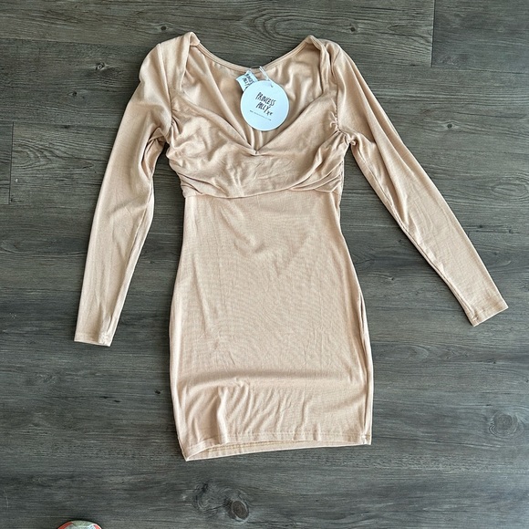 Princess Polly Jailen Long Sleeves Mini Dress NWT - Picture 2 of 3